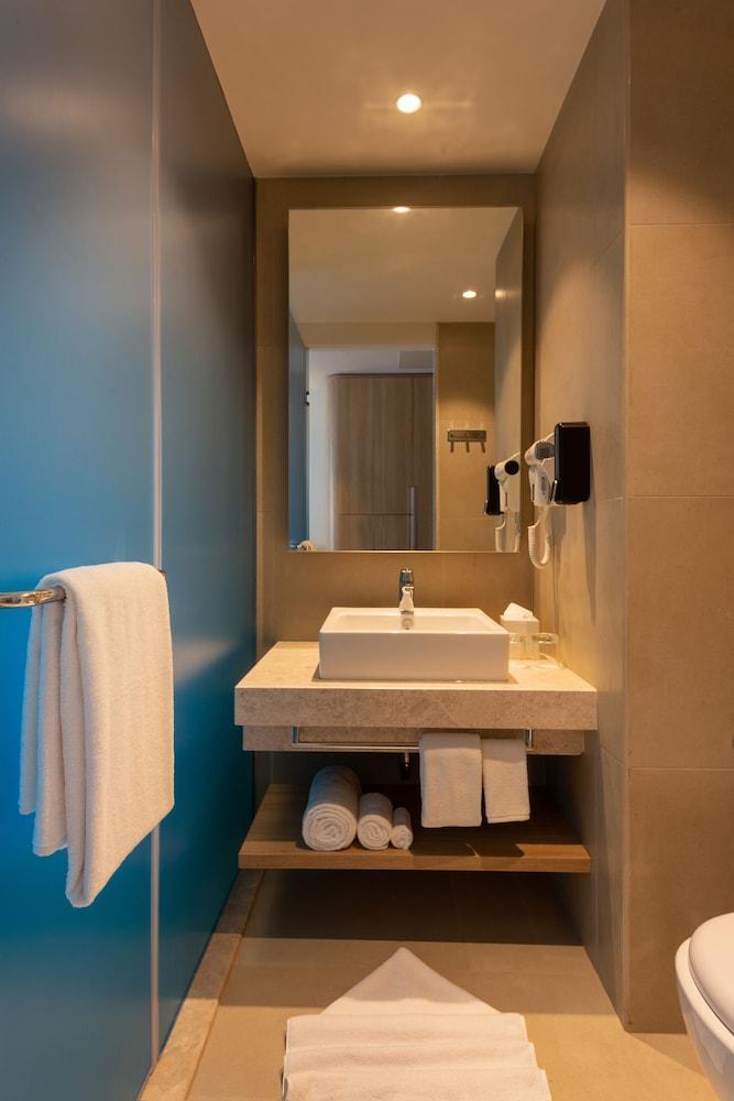 Holiday Inn Express & Suites Bengaluru Old Madras Road By Ihg Hoskote Exteriér fotografie